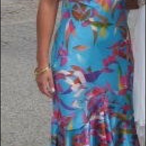 Prom dress - Picture 2 of 3